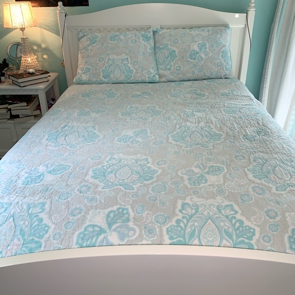 Pottery Barn Bedding Pottery Barn Reversible Quilt Full Size Poshmark